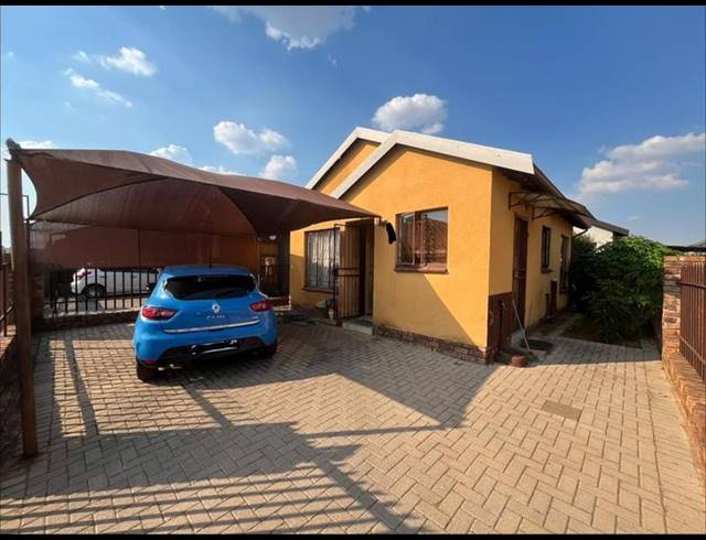 2 BEDROOM HOUSE FOR SALE IN SOSHANGUVE VV